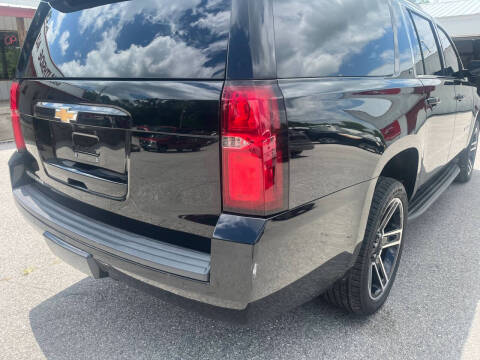 2017 Chevrolet Suburban LT
