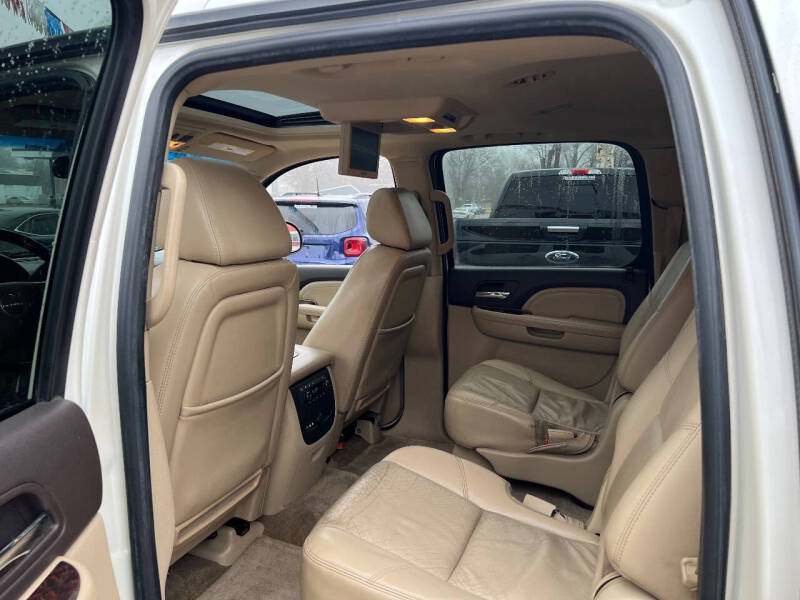 2009 GMC Yukon XL Denali