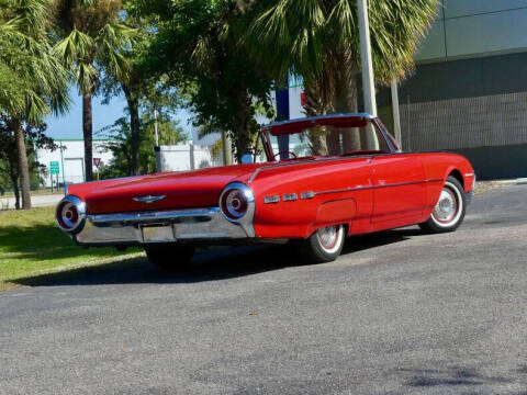 1962 Ford Thunderbird