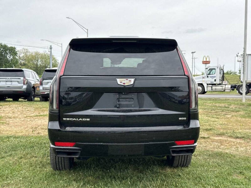 2021 Cadillac Escalade Sport