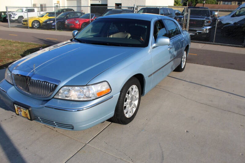2010 Lincoln Town Car for sale at K & L Auto Sales in Saint Paul MN