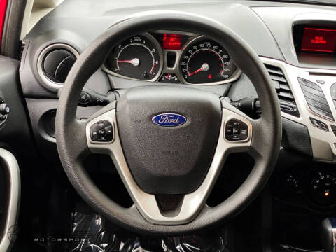 2011 Ford Fiesta SE