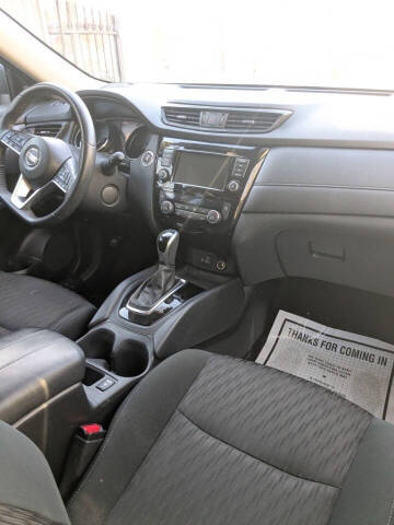 2020 Nissan Rogue SL