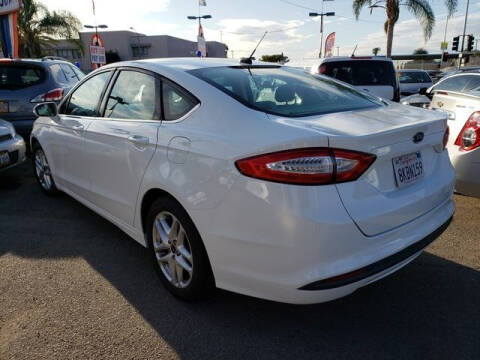 2014 Ford Fusion SE