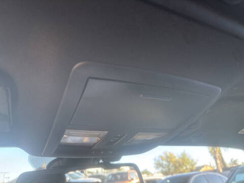 2016 Dodge Challenger SXT Plus