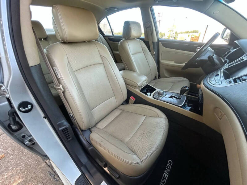 2011 Hyundai Genesis 3.8L V6