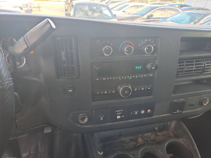 2015 Chevrolet Express 2500