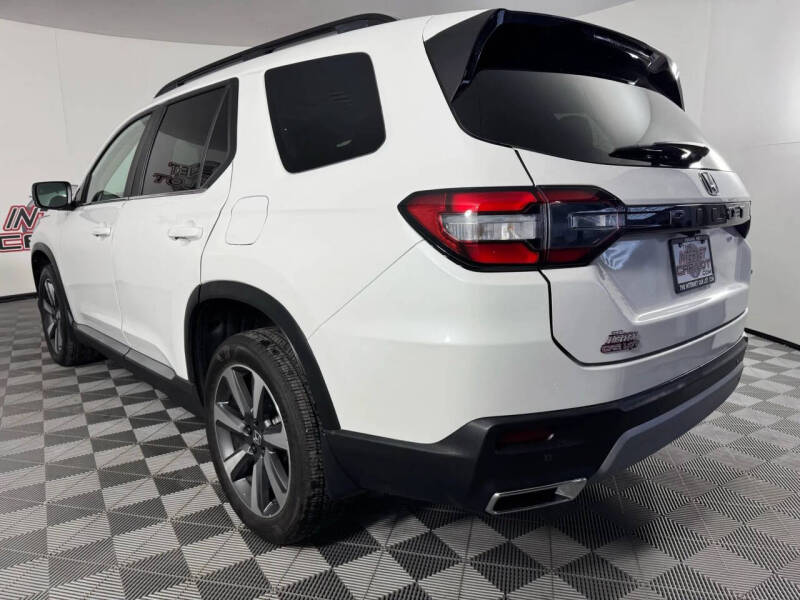 2024 Honda Pilot Touring