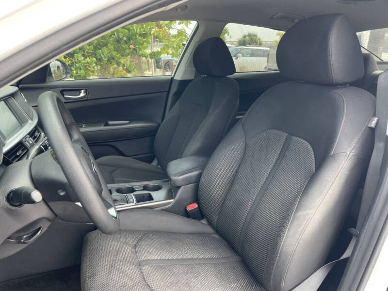 2019 Kia Optima LX