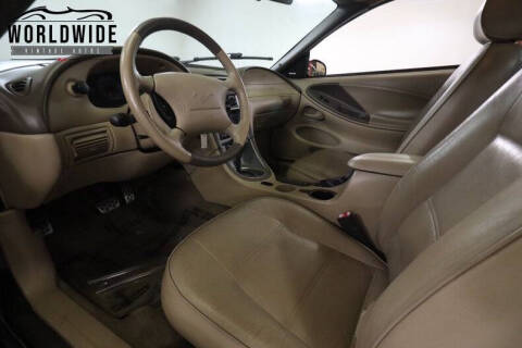2004 Ford Mustang