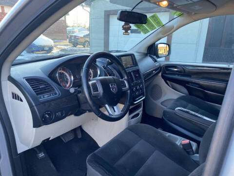 2017 Dodge Grand Caravan SE