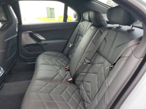 2024 BMW 7 Series 740i xDrive