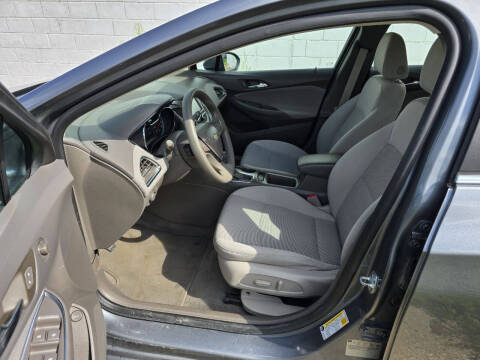 2018 Chevrolet Cruze LT Auto