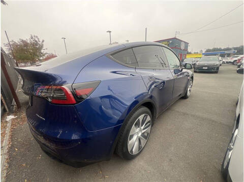 2022 Tesla Model Y Long Range