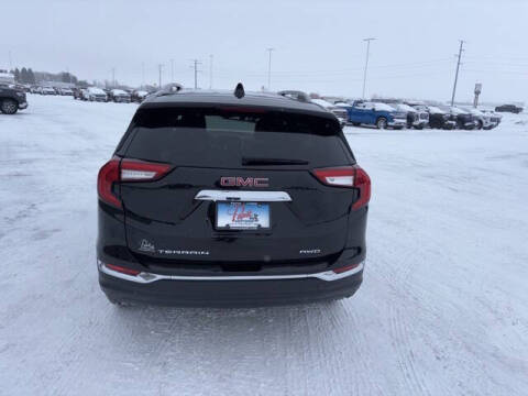 2024 GMC Terrain SLT