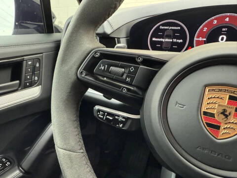 2025 Porsche Cayenne S E-Hybrid