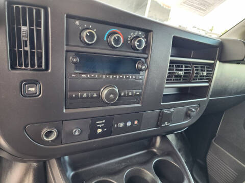 2018 Chevrolet Express 2500