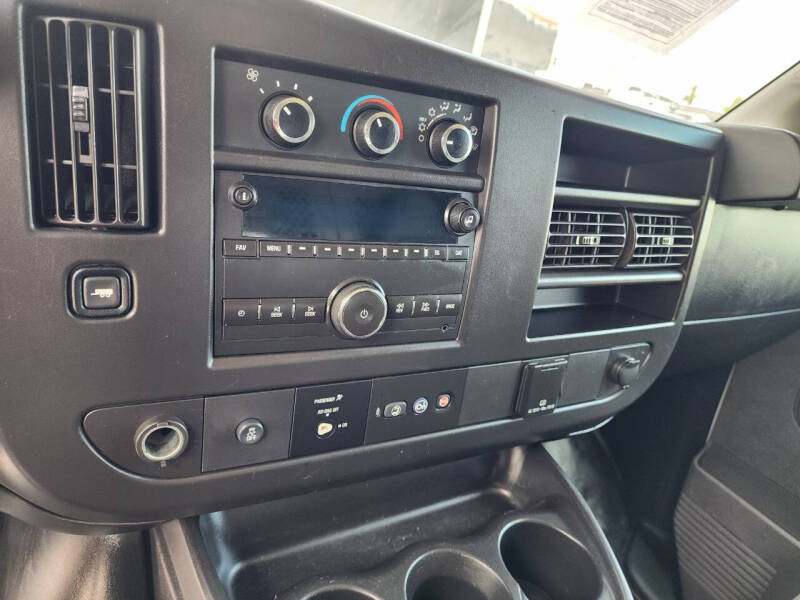 2018 Chevrolet Express 2500