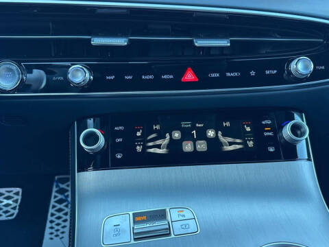 2026 Genesis GV70 3.5T Sport Advanced