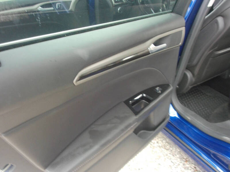 2013 Ford Fusion SE
