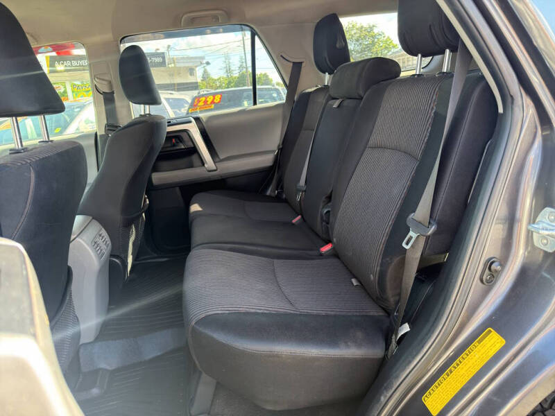 2013 Toyota 4Runner SR5