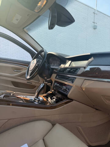 2011 BMW 5 Series 535i