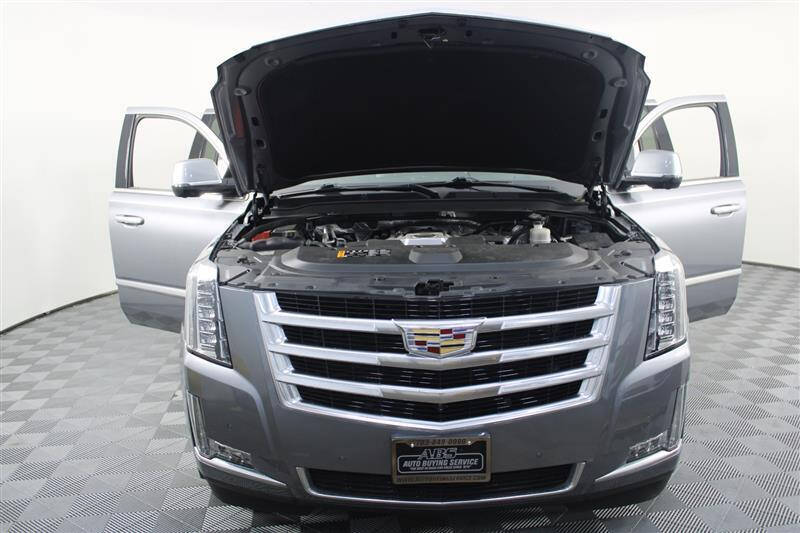 2018 Cadillac Escalade Luxury