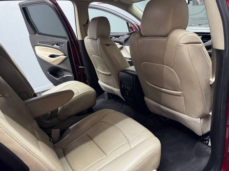 2021 Buick Enclave Essence