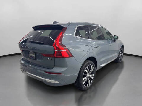 2022 Volvo XC60 B5 Inscription