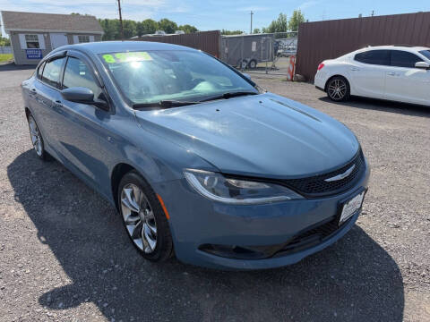 2015 Chrysler 200 S