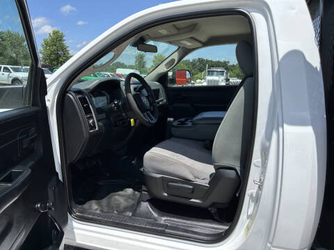 2017 RAM 3500 4wd Cummins Truck
