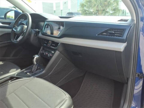 2022 Volkswagen Taos SE