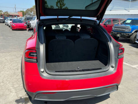 2022 Tesla Model X