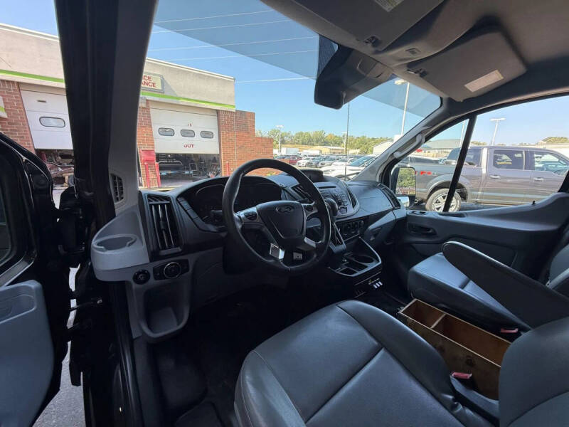 2017 Ford Transit 150