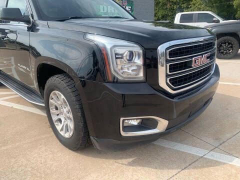 2017 GMC Yukon XL SLT