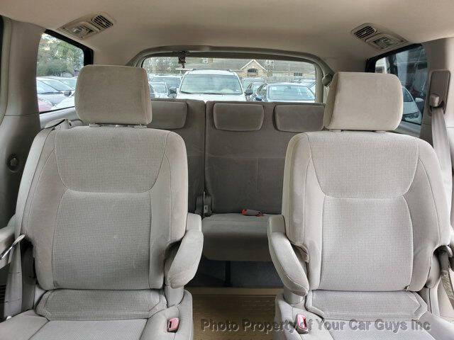 2004 Toyota Sienna