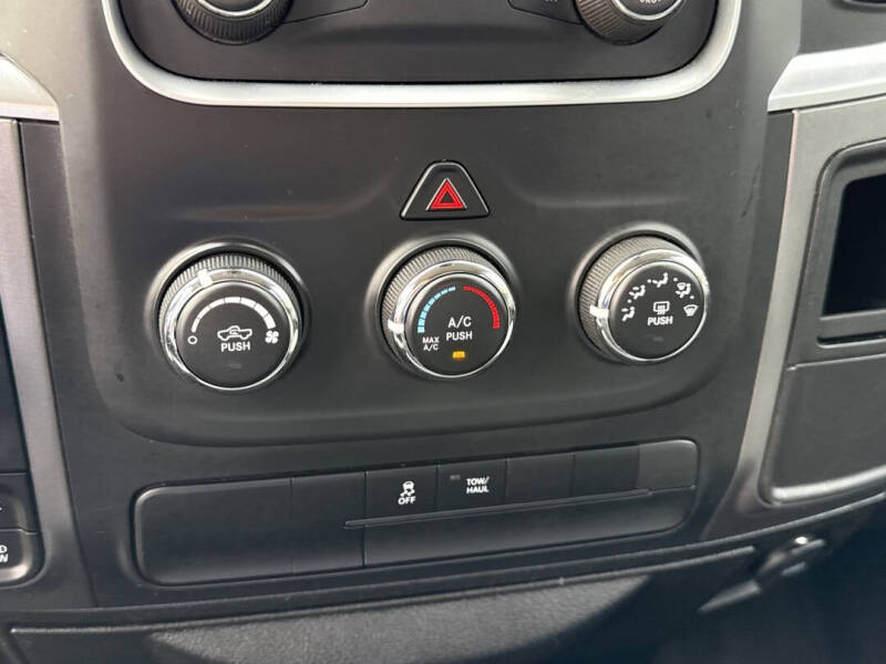 2024 RAM 1500 Classic