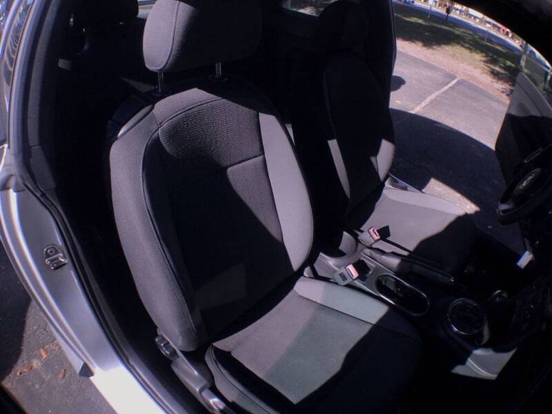 2013 Volkswagen Beetle 2.5L Entry PZEV