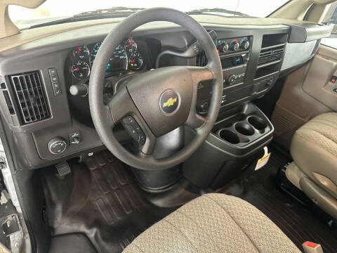 2026 Chevrolet Express 2500