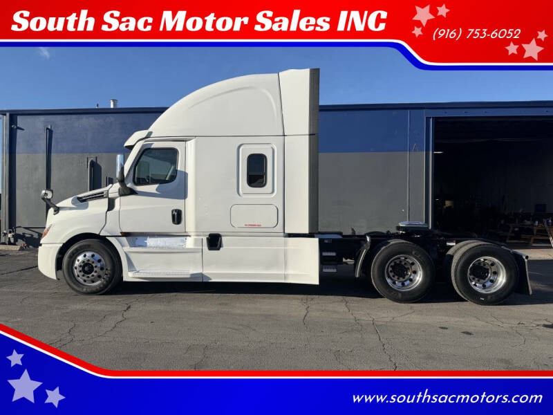 2022 Freightliner Cascadia