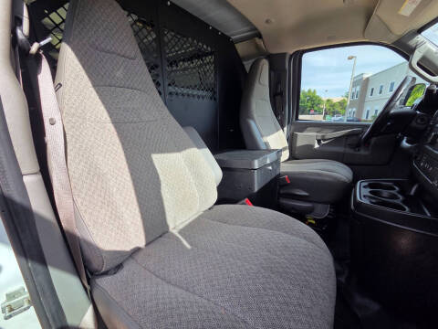 2020 Chevrolet Express 2500