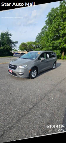 2022 Chrysler Pacifica Touring L