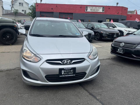 2012 Hyundai Accent GS