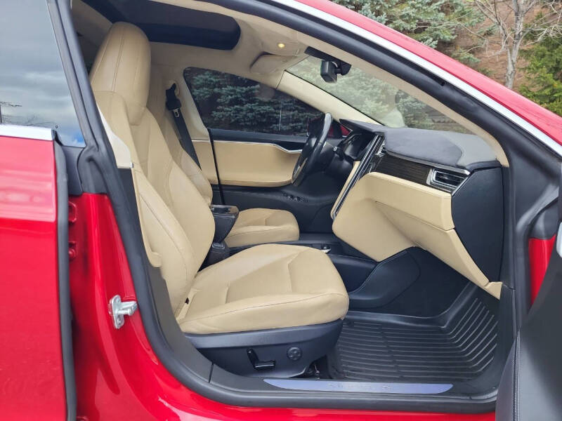 2015 Tesla Model S P85D