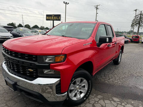 2020 Chevrolet Silverado 1500 for sale at ALNABALI AUTO MALL INC. in Machesney Park IL