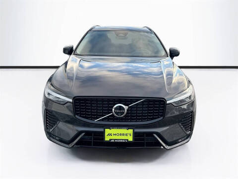 2025 Volvo XC60 B5 Plus Dark Theme