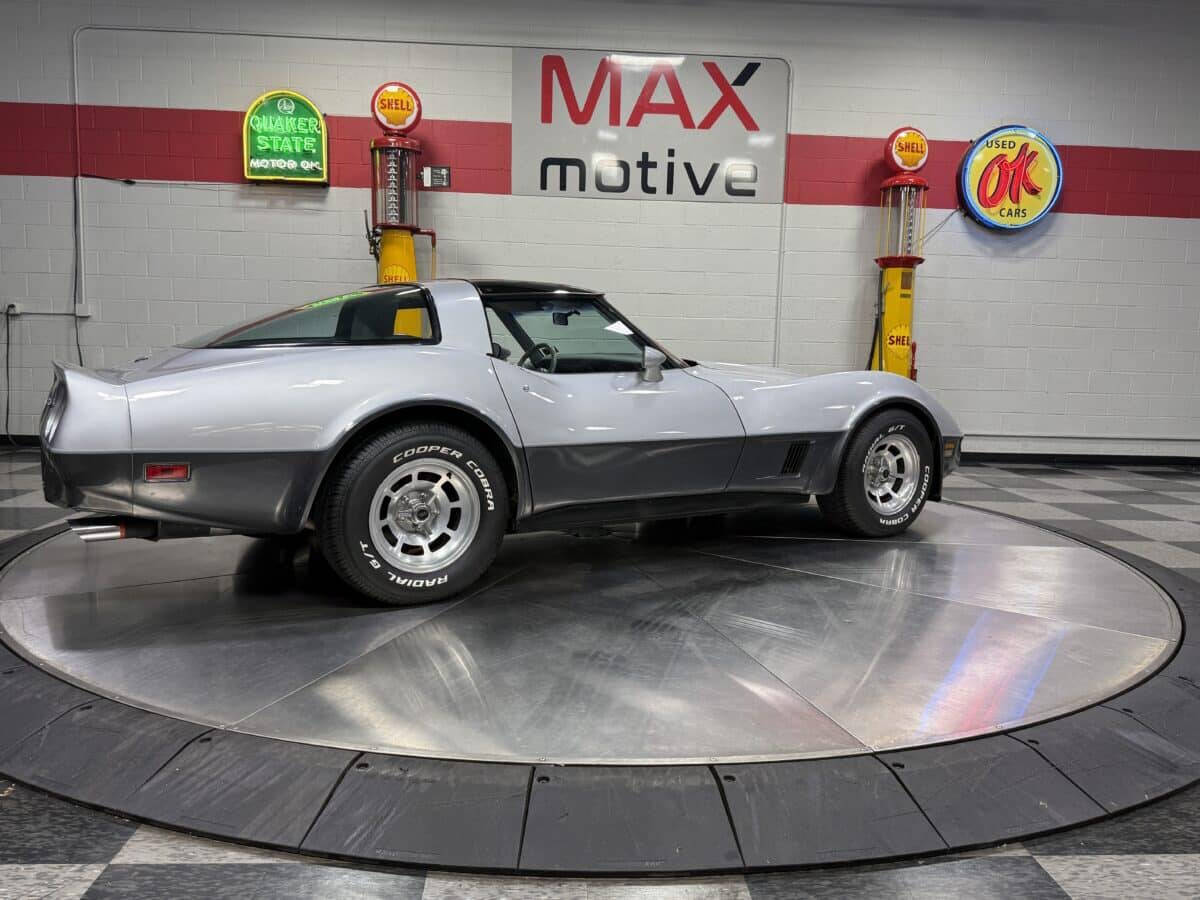 1981 Chevrolet Corvette 35