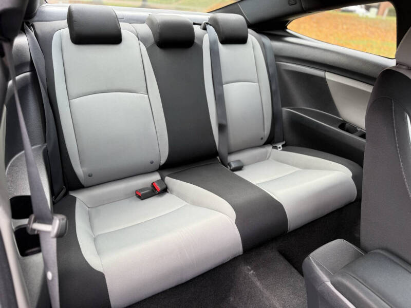 2016 Honda Civic LX-P