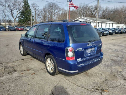 2004 Mazda MPV
