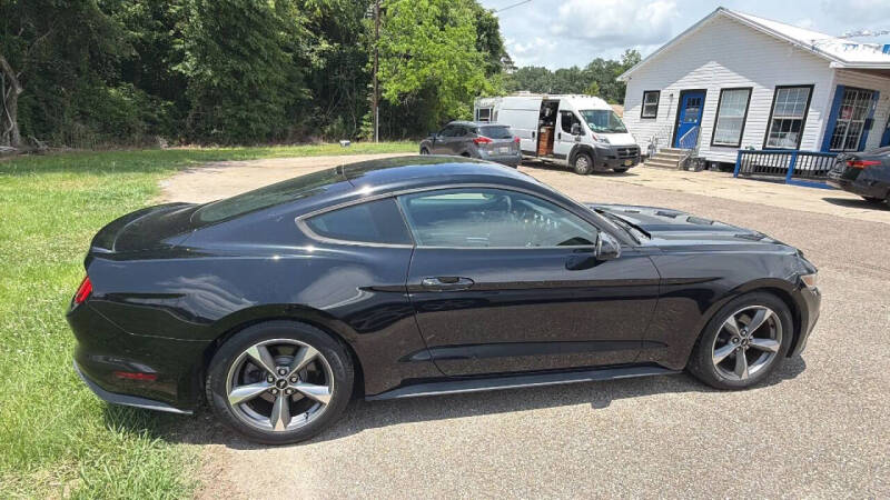 2016 Ford Mustang V6